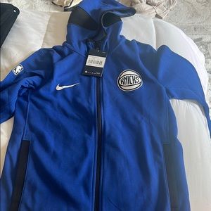 KNICKS Nike zip up